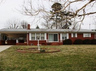 1218 Houston Dr, Conover, NC 28613