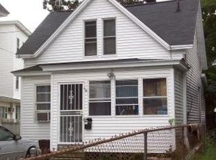 457 Spruce St, Manchester, NH 03103