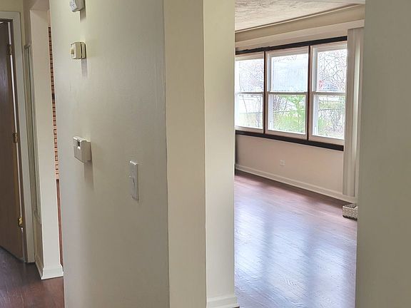 5th image of 1243 Bishop St