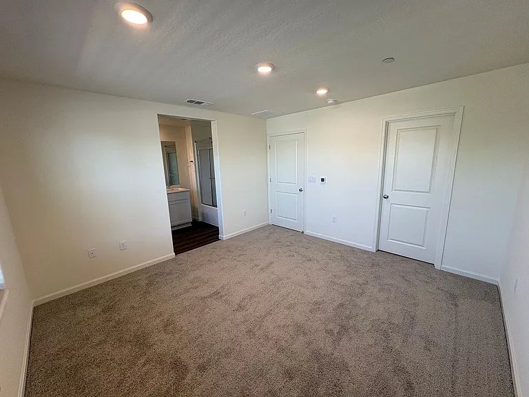 1900 Oaks Fall Ct — Photo 13