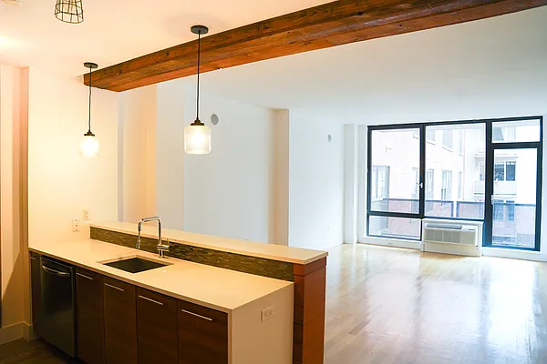 Rented by 620 MGMT | media 10