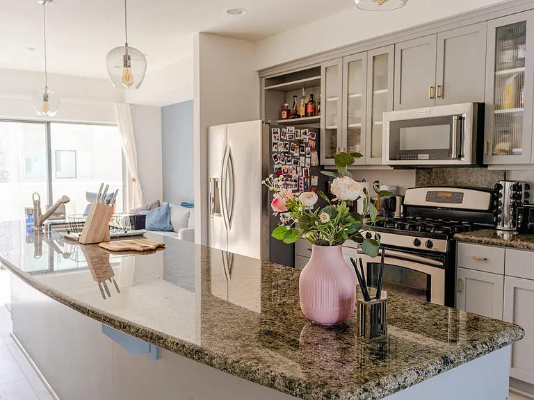 Open kitchen