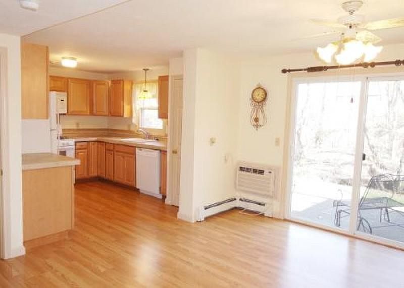 1st image of 25 Harris Driftway St APT 5