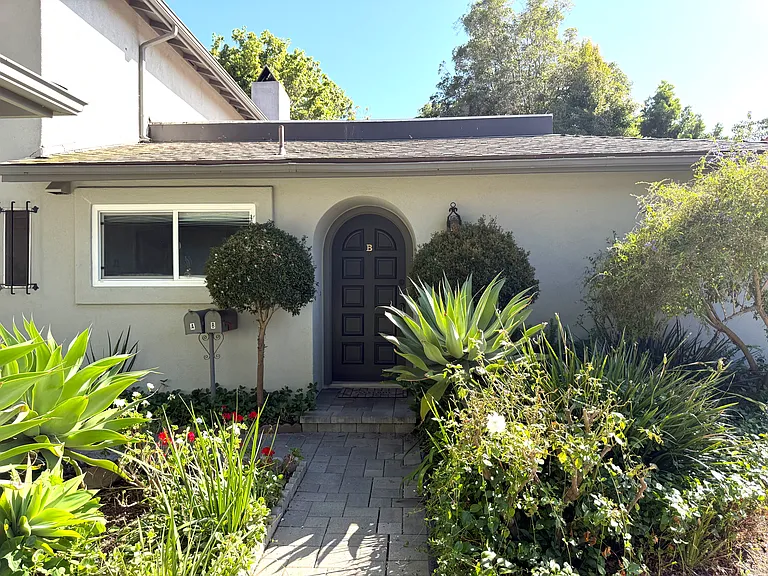 3713 Mariana Way #B — Photo 2