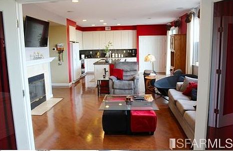 2nd image of 308 Malicoat Ave