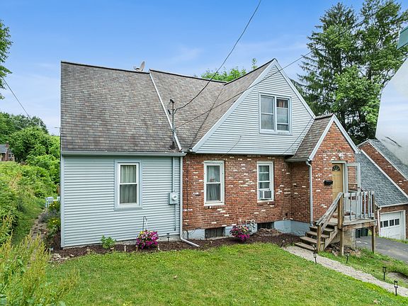 2nd image of 344 Doris Ave