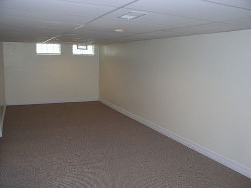 4th image of 475 Terrace Dr