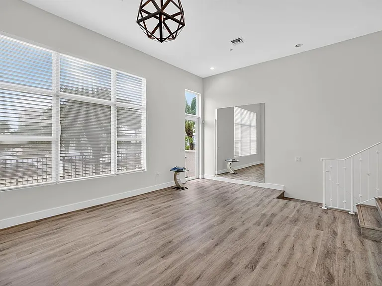 508 N Birch Rd #508 — Photo 7