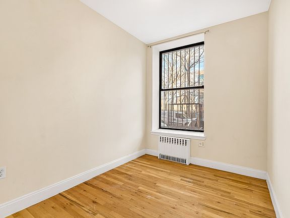 5th image of 104 E 98th St APT 1A