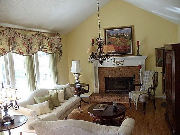 4th image of 625 Wedgewood Dr