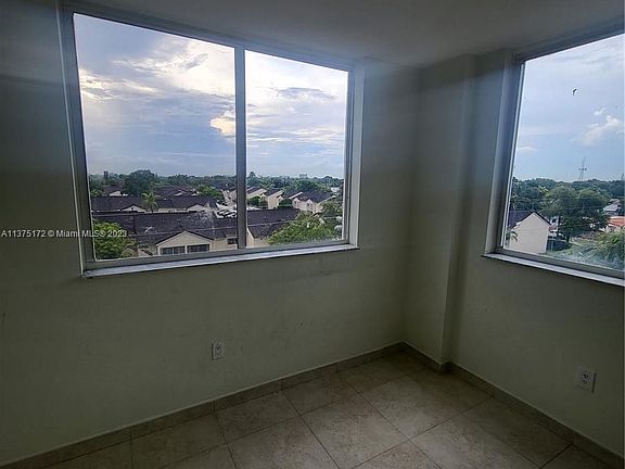 3rd image of 2647 NW 25th Ave APT 204