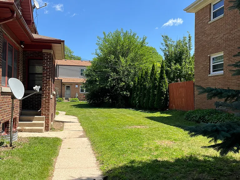 1211 E Saveland Ave #LOWER — Photo 24