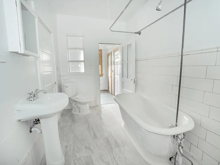 The Fairfax - 800 Prospect Street — Photo 3