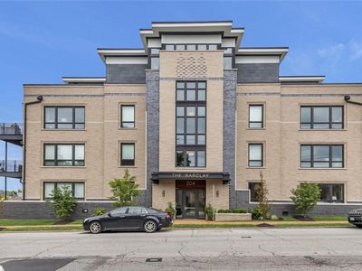 204 S Clay Ave UNIT 102, Saint Louis, MO, 63122