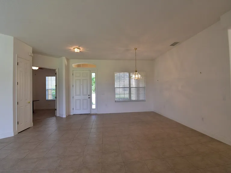 636 Volterra Blvd — Photo 11