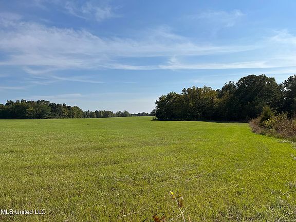 2nd image of Gipson Dr