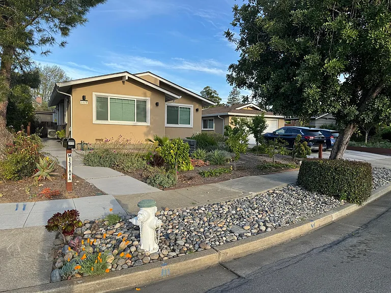 1448 Mistaya Ct — Photo 2