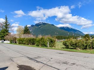 13705 424th Ave SE, North Bend, WA 98045