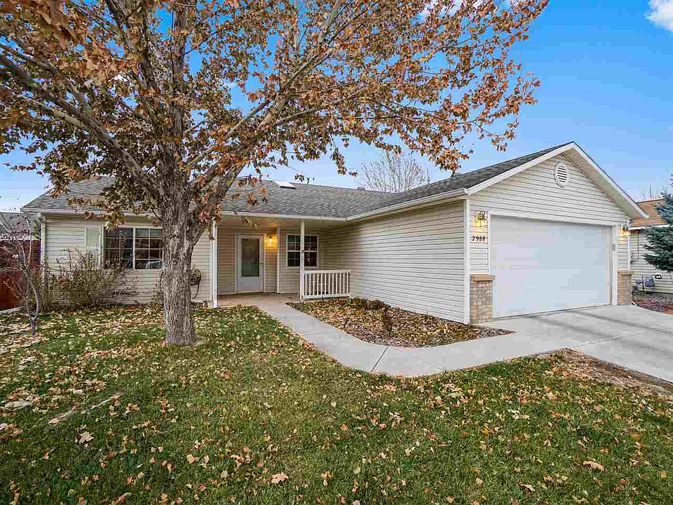 1st image of 2988 Brookside Dr