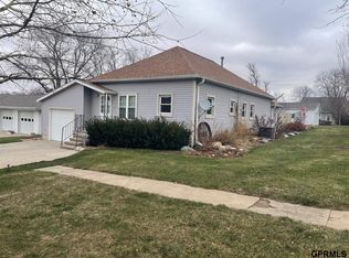 305 Carnes Ave, Pender, NE 68047