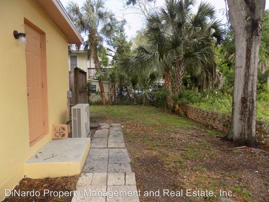 216 Nancy Dr Daytona Beach Fl 32114 Zillow