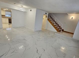 3056 Riverside Dr, Pompano Beach, FL 33065