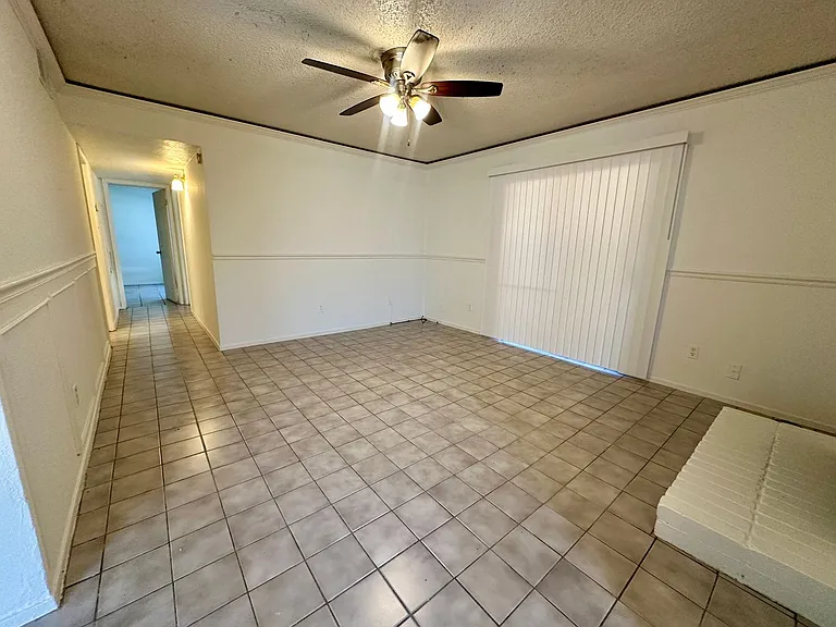 11506 Meadow Pines Ct #B — Photo 4