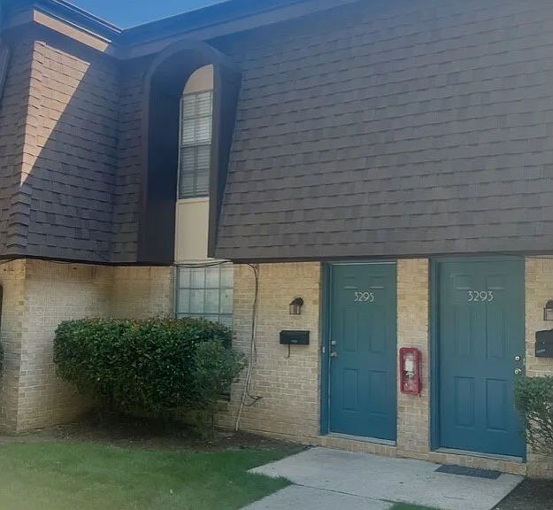 3277B Warringwood Dr — Photo 3