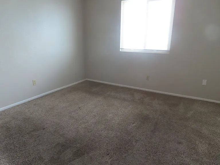 2220 W Dora St #203 — Photo 7