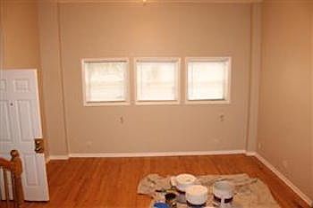 2nd image of 4165 N Elston Ave APT 1F