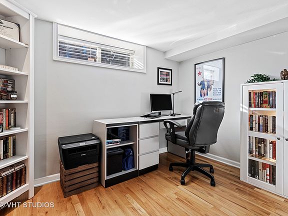 2nd image of 1516 W Rosemont Ave #G