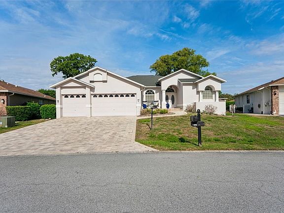 2nd image of 2047 Overbrook Ln