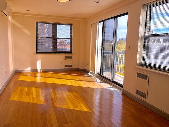 3rd image of 599 4th Ave APT 7C