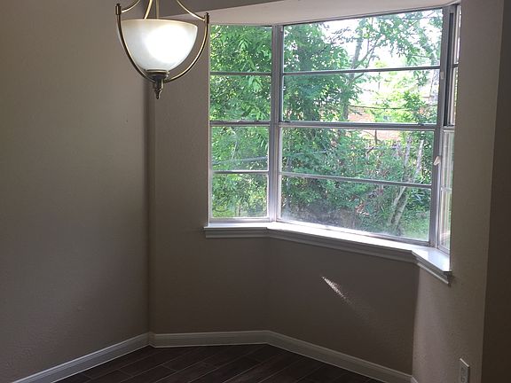4th image of 15330 E Hutchinson Cir