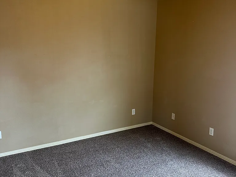 2712 Quarry Dr — Photo 6