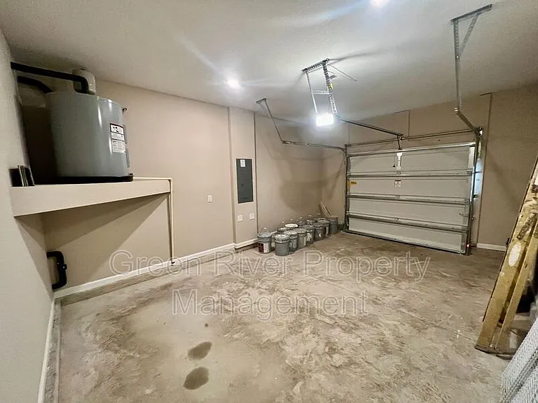 375 Boracay Cir — Photo 33