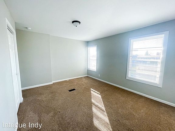 5th image of 619 N Parker Ave
