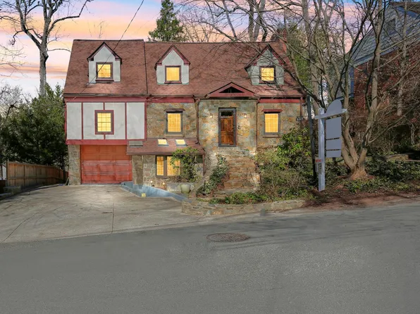 6317 Poe Rd, Bethesda, MD 20817