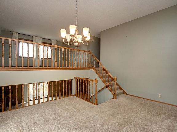 3rd image of 780 Santa Vera Dr