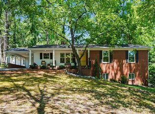 923 Meadowbrook Dr, Garner, NC 27529