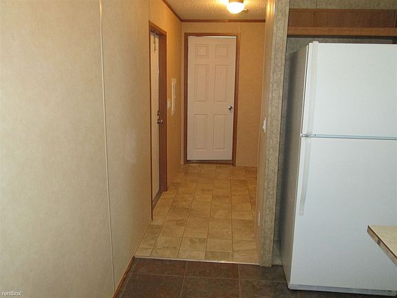 5th image of 547 Danlee Dr