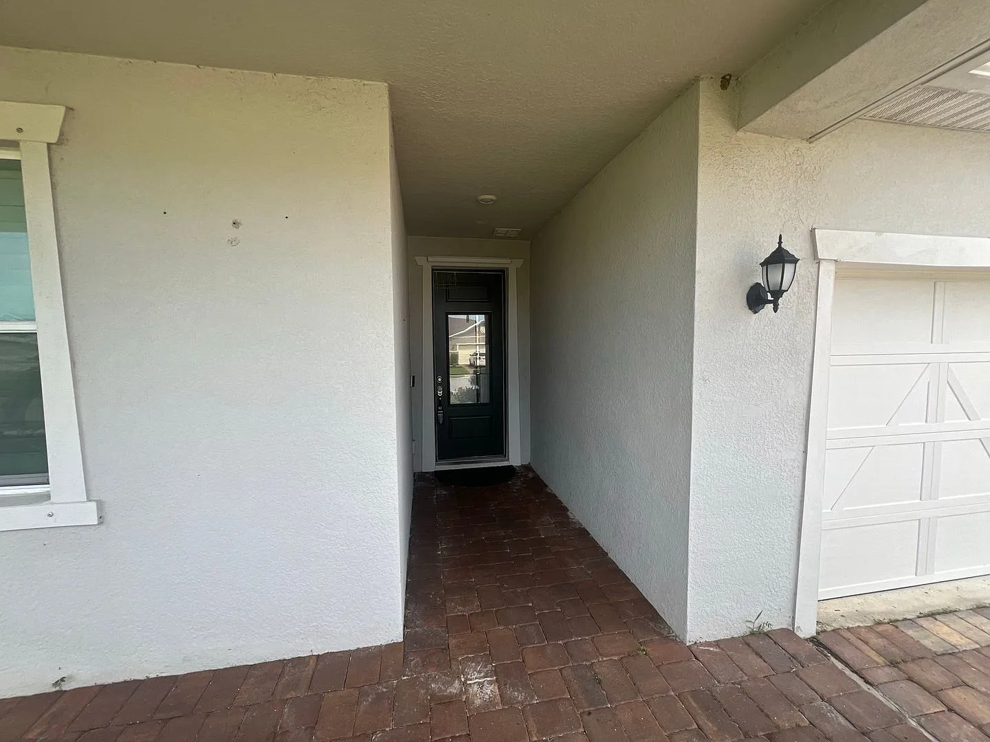 Charming 4-Bed, 2-Bath Rental in Sarasota! — Photo 2