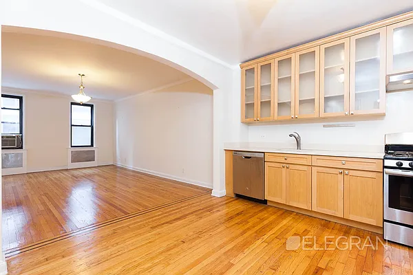 Rented by (Legacy) Elegran | media 11