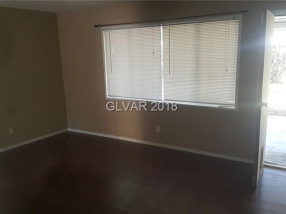 5th image of 2104 Dune Dr