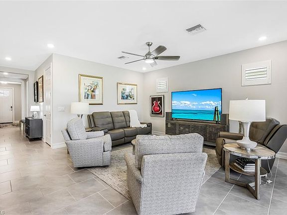 5th image of 28049 Seasons Tide Ave