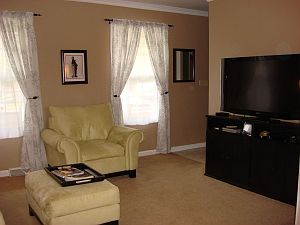 2nd image of 105 Chelmsford Dr