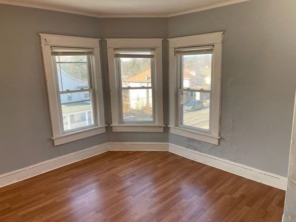 513 Powell Ave #2