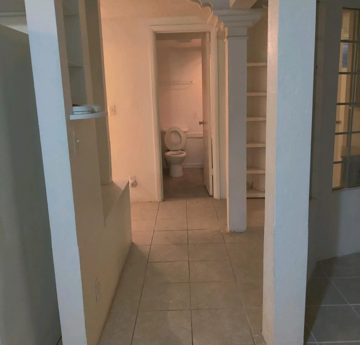2 bed, 800 sqft, $1,820 — Photo 3