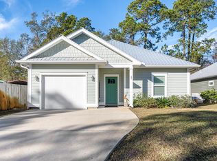 25 Central 8th St, Santa Rosa Beach, FL 32459