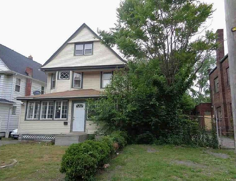 2nd image of 10911 Morison Ave